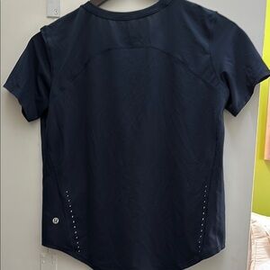 Women's Lululemon Navy Athletic Top size S